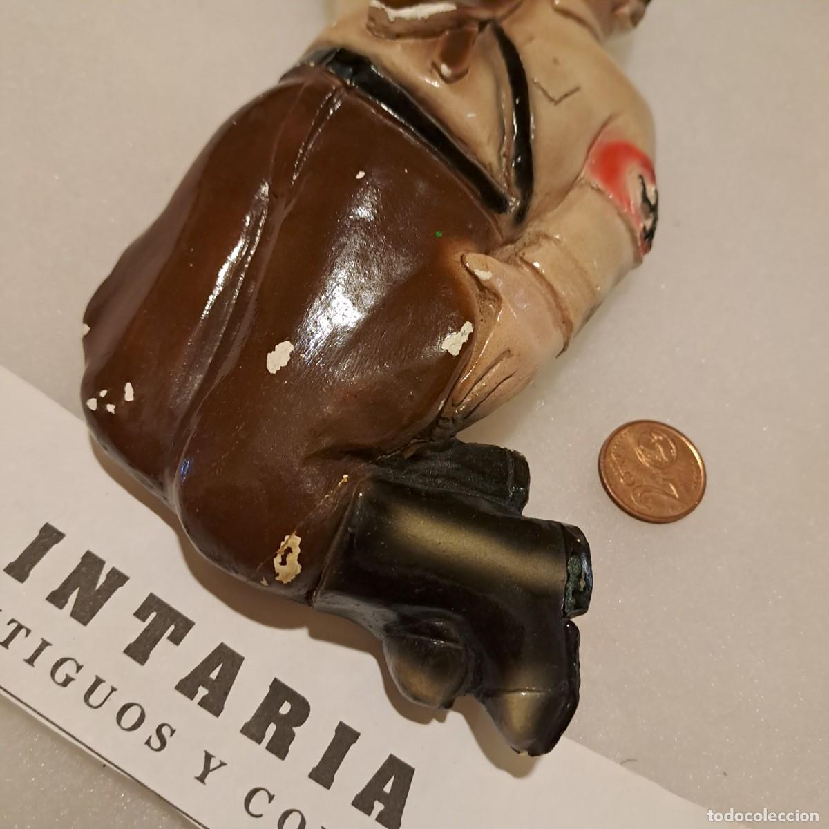 Militaria: Placa caricaturesca de Adolf Hitler - Foto 4