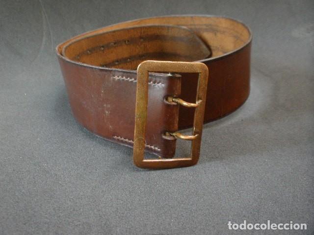 Militaria: Cintur&oacute;n oficial alem&aacute;n. - Foto 1