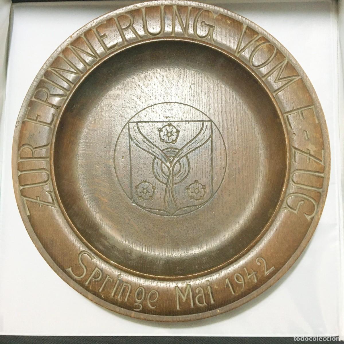 Militaria: Plato Conmemorativo Deutsche Reichsbahn &ldquo;Springe Mai 1942&rdquo; &ndash; Madera Tallada Original