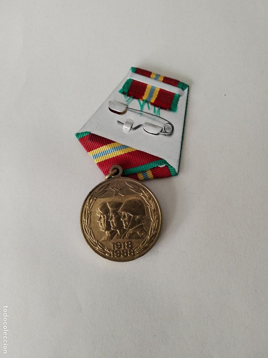 Military Antiques: medalla del 70 aniversario del ejercito rojo - c128