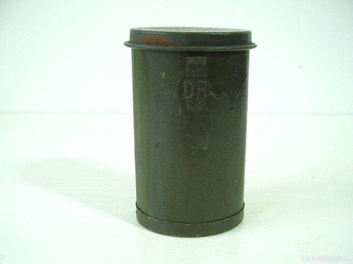 Militaria: Bote contenedor met&aacute;lico - Foto 1