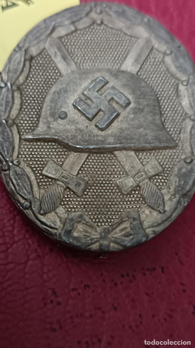 Militaria: Distintivo Herido en plata - Foto 3