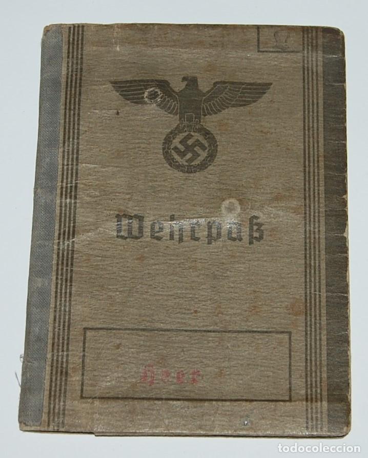 Militaria: WEHRPASS - CARTILLA MILITAR DE LA WEHRMACHT