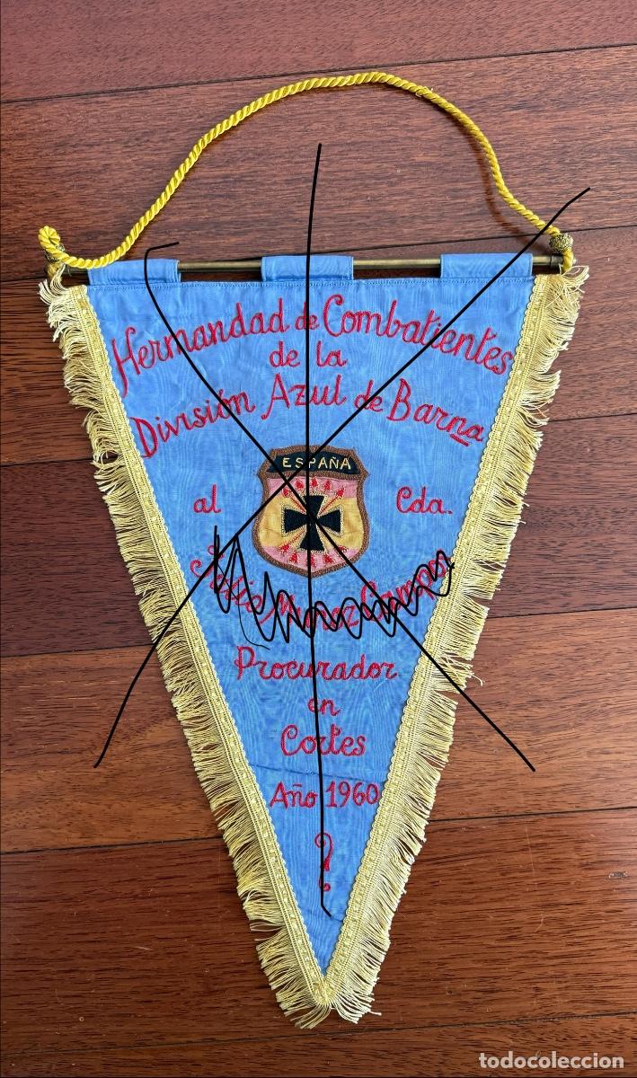 Militaria: BANDERIN EXCOMBATIENTE DE LA DIVISION AZUL BARCELONA