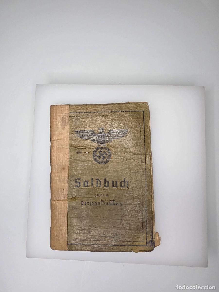 Militaria: Soldbuch Wehrmacht de Albert Wilhelm Rattey con documento de refugiado, Offenburg 1956
