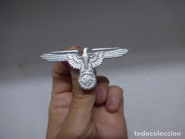 Militaria: Antigua insignia o emblema aleman, aguila para gorra de II Guerra Mundial, creo copia vieja