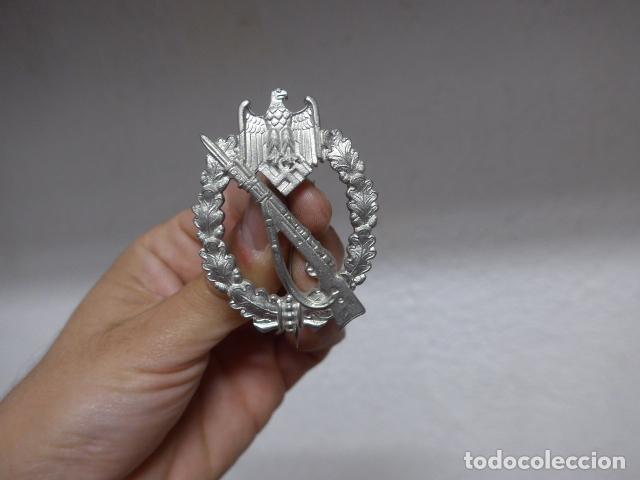 Militaria: Antigua insignia o emblema medalla aleman de Asalto de Infanteria, creo copia vieja, Division azul