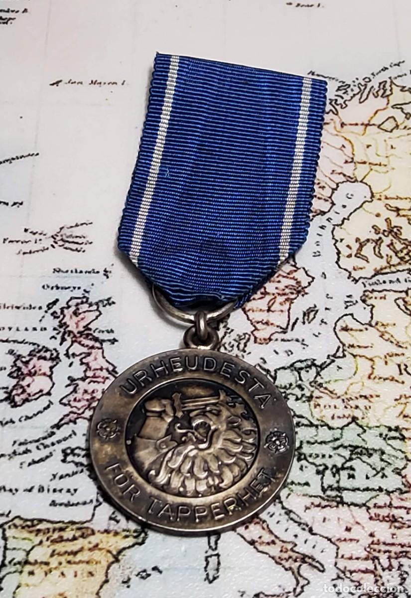 Militaria: MEDALLA DE PLATA DE LA LIBERTAD DE FINLANDIA DE 1&ordf; CLASE DE 1941 .2&ordf; GUERRA MUNDIAL.