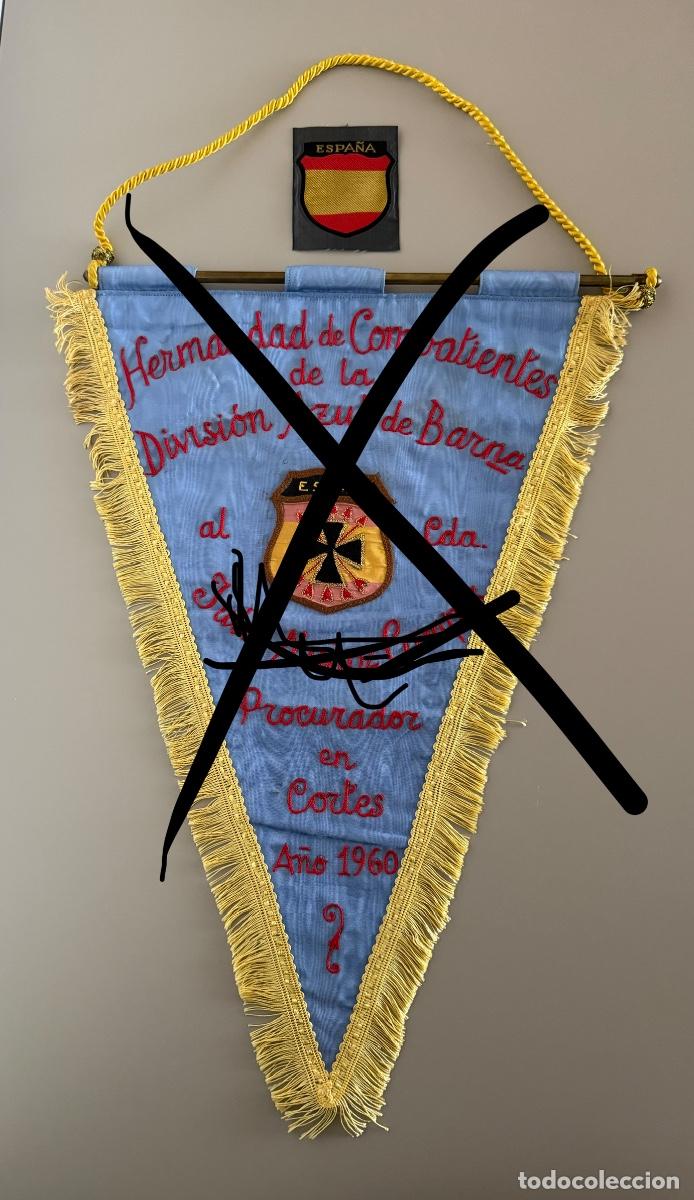 Militaria: BANDERIN DIVISION AZUL HERMANDAD BARCELONA