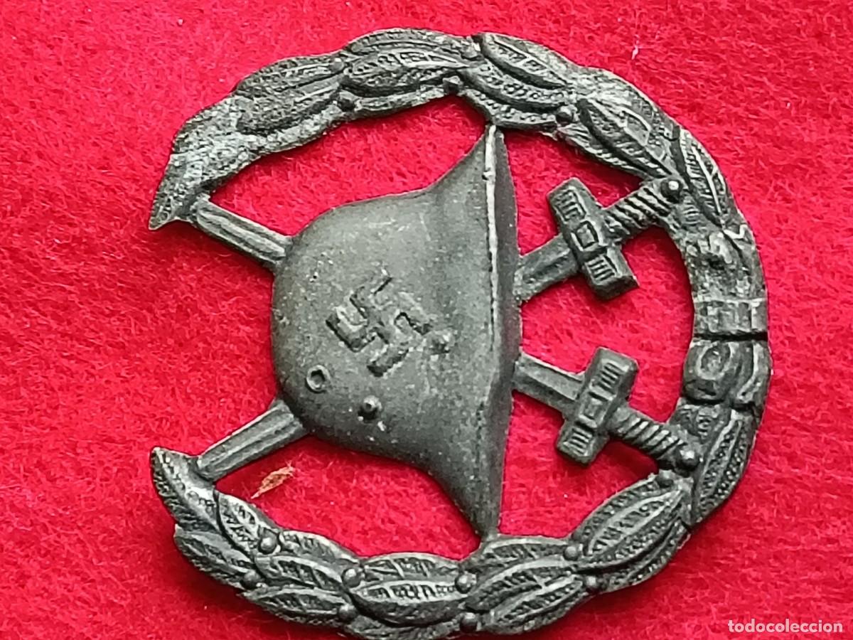 Militaria: Distintivo de Herido modelo Legi&oacute;n C&oacute;ndor