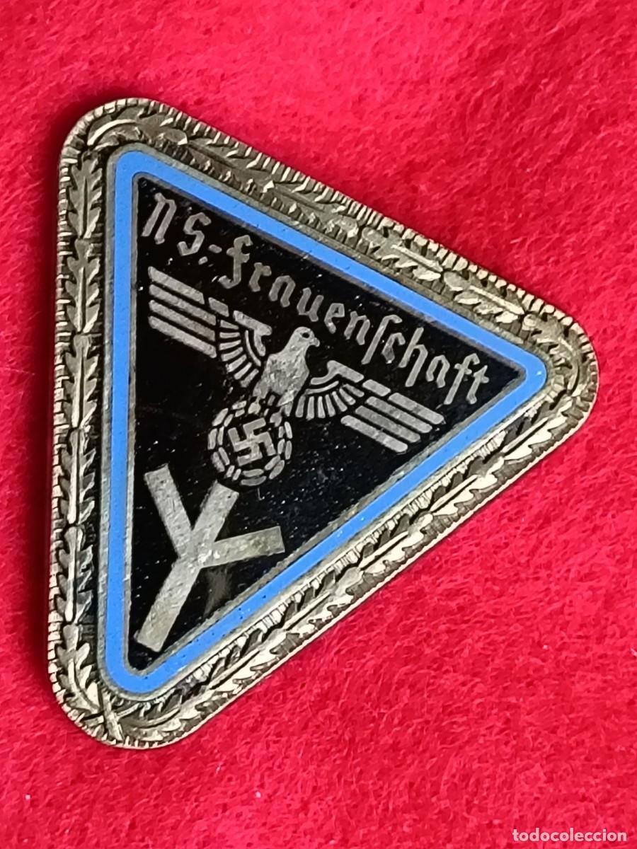 Militaria: Distintivo de jerarqu&iacute;a de NSDAP femenino