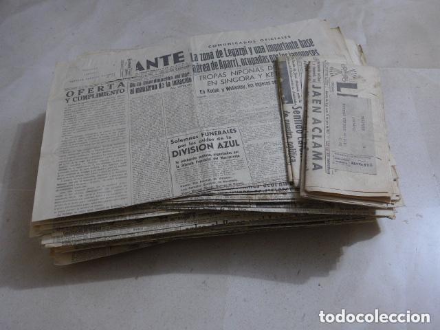 Militaria: Lote de 105 diario Levante de Falange de 1940-1945, Division azul. II guerra mundial.
