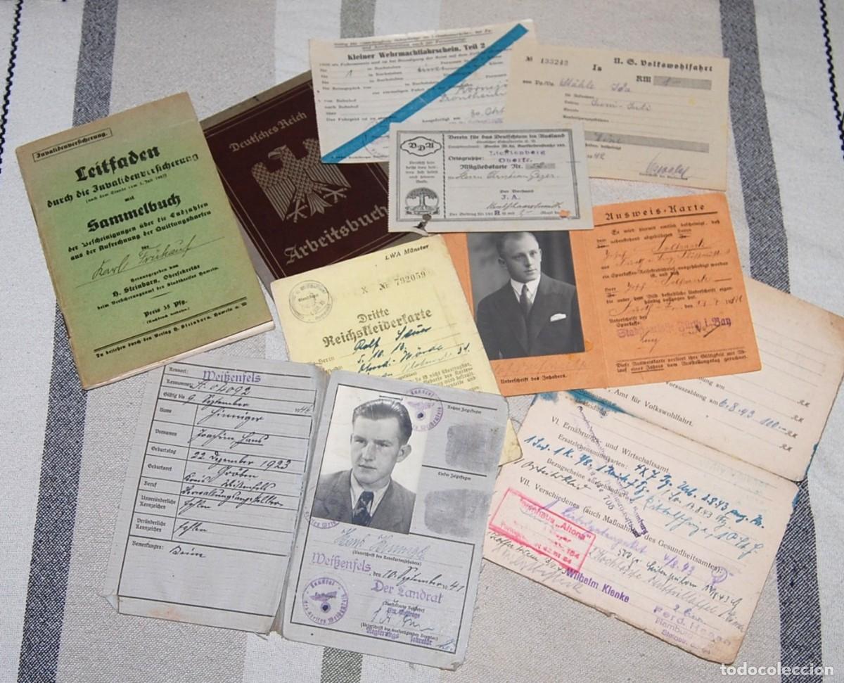 Militaria: CONJUNTO DOCUMENTOS DEL PERIODO DEL TERCER REICH ALEM&Aacute;N
