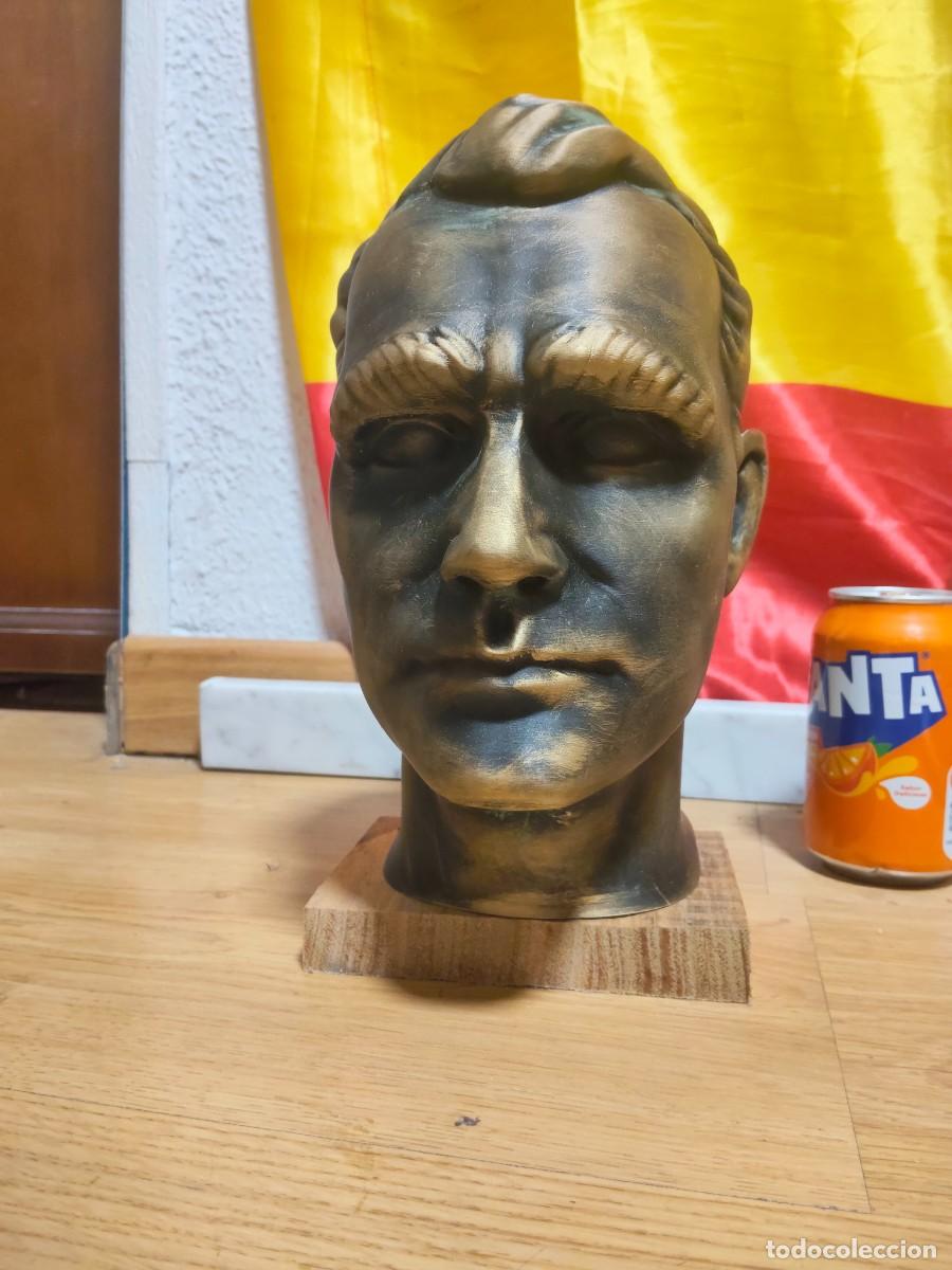 Militaria: Busto de Rudolf Hess
