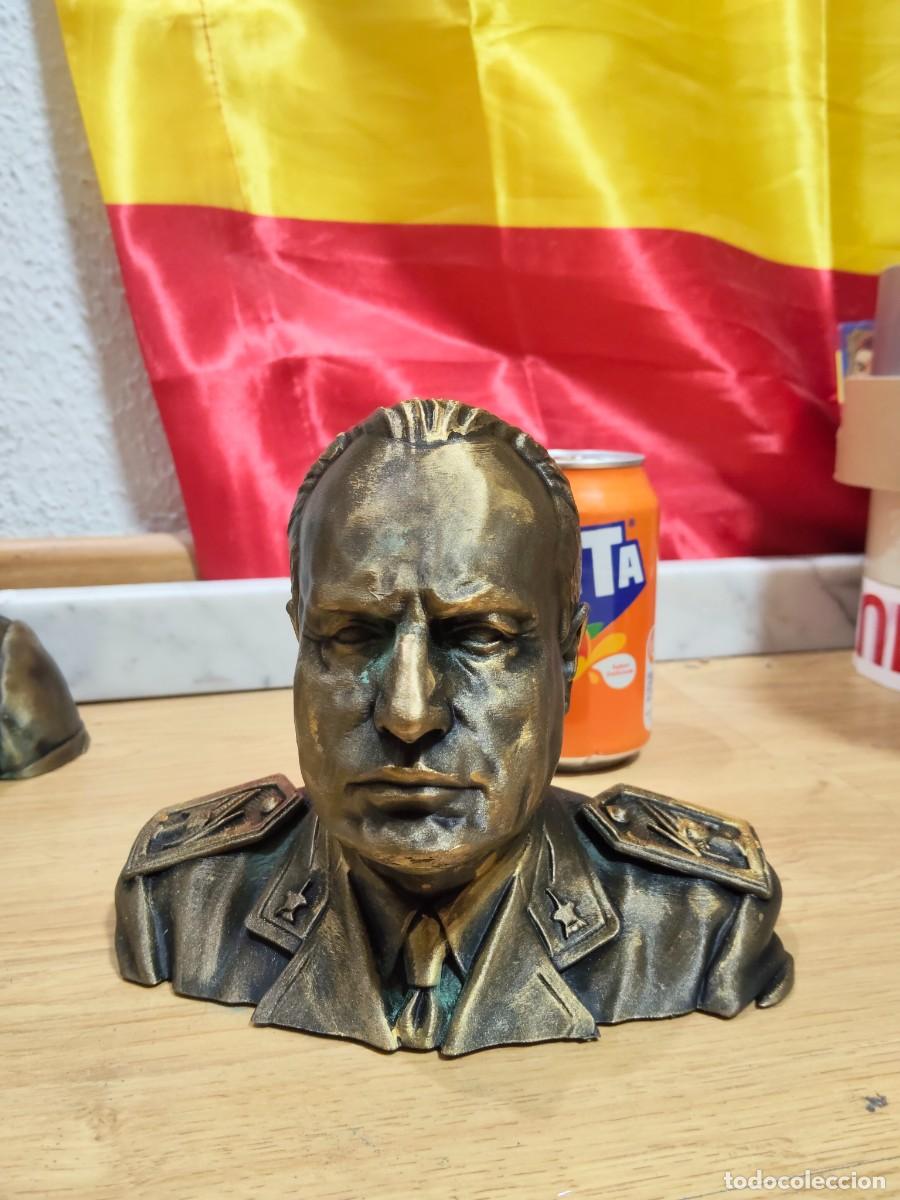 Militaria: Busto de Benito mussolini