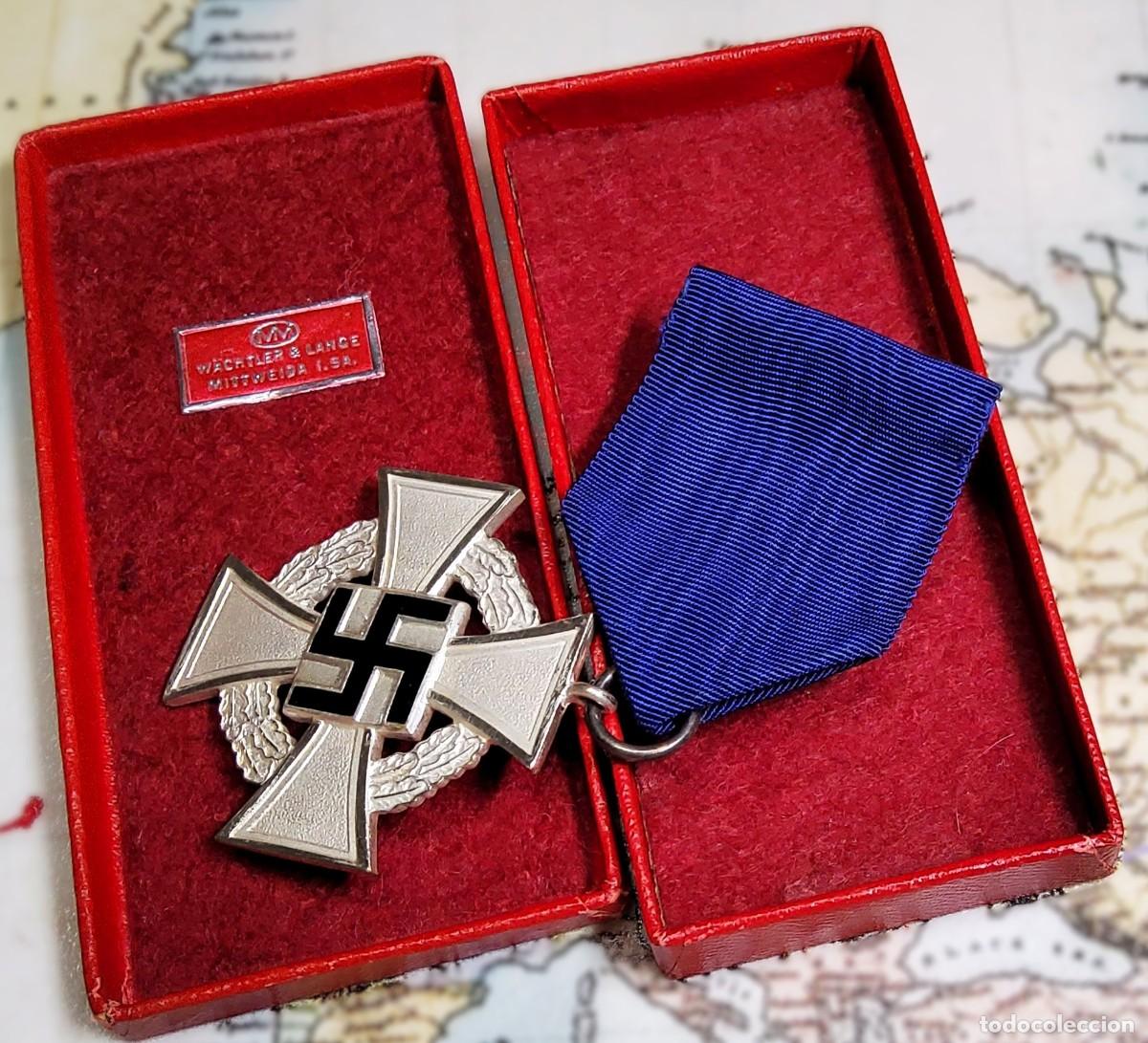 Military Antiques: MEDALLA 25 A&Ntilde;OS DE PERTENENCIA AL PARTIDO DE ALEMANIA. 2&ordf; GUERRA MUNDIAL.CAJITA ORIGINAL.