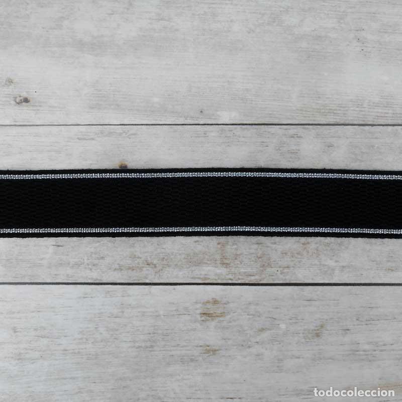 Militaria: Bocamanga Waffen SS RZM