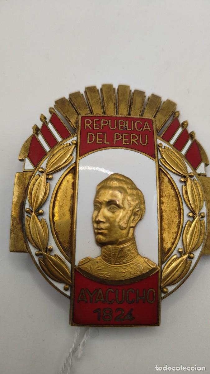 Militaria: Orden de Per&uacute; al m&eacute;rito
