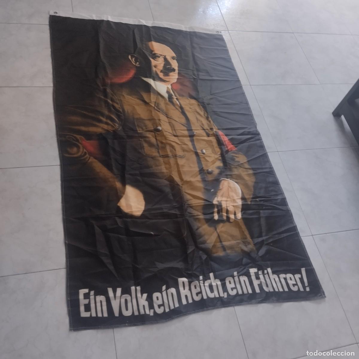 Militaria: Bandera r&eacute;plica Adolf Hitler &rdquo;Ein Volk, ein Reich, ein F&uuml;hrer&rdquo; &ndash; A&ntilde;os 90 &ndash; Coleccionismo hist&oacute;rico