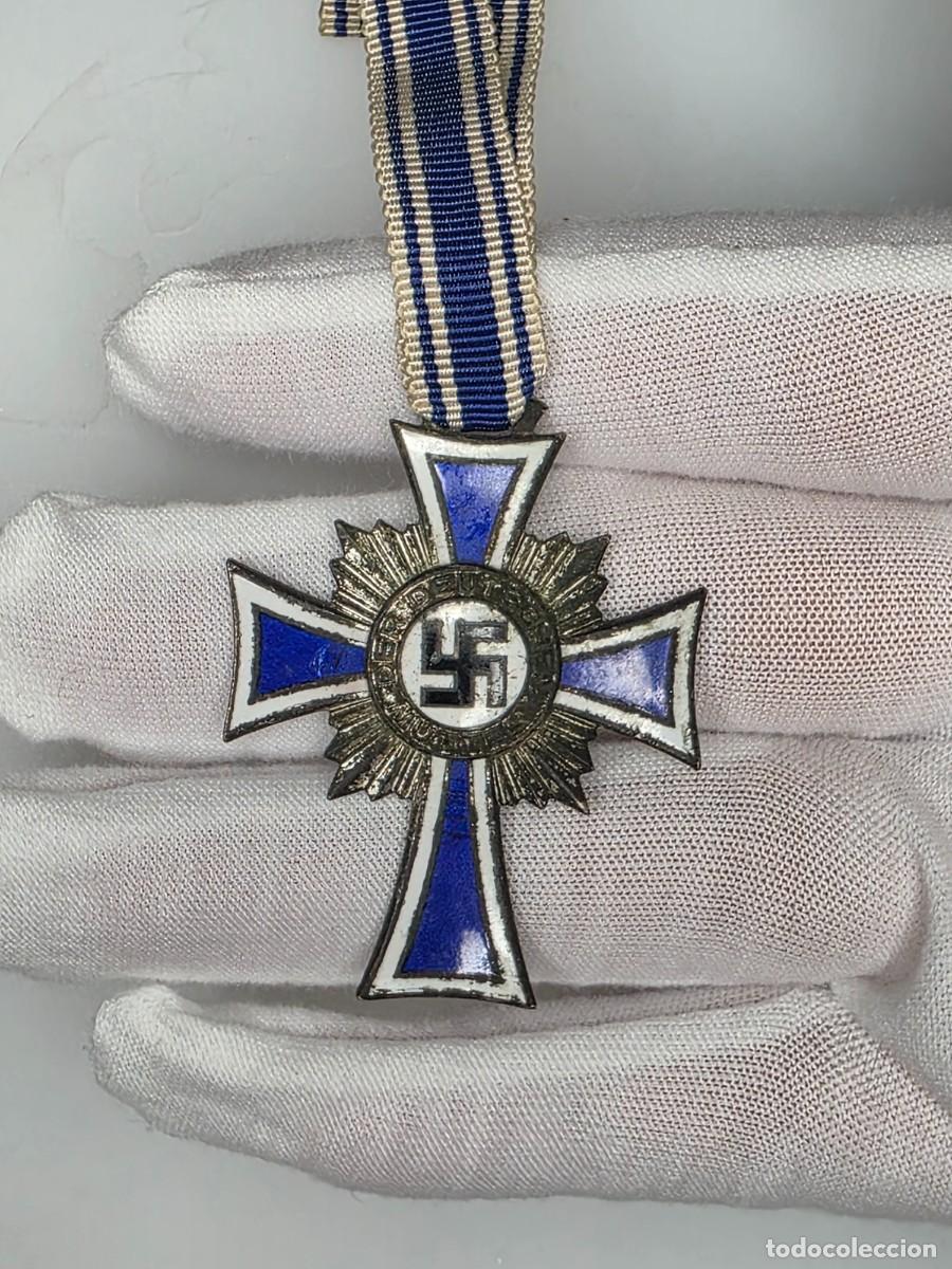 Militaria: Cruz de Honor de la Madre Alemana en Plata 1938 &ndash; Mutterkreuz original con cinta WWII