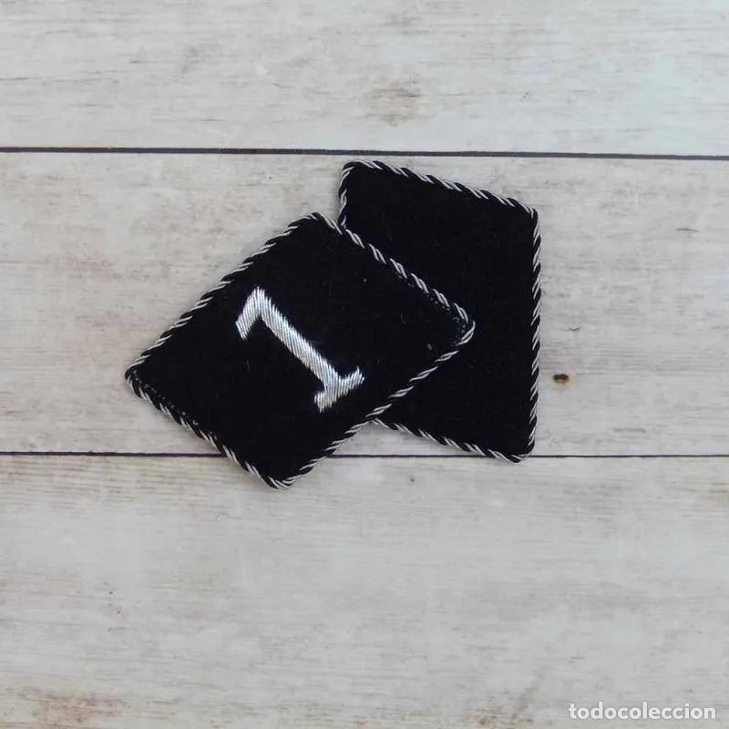 Militaria: Parches de cuello 1er SS-Standarte