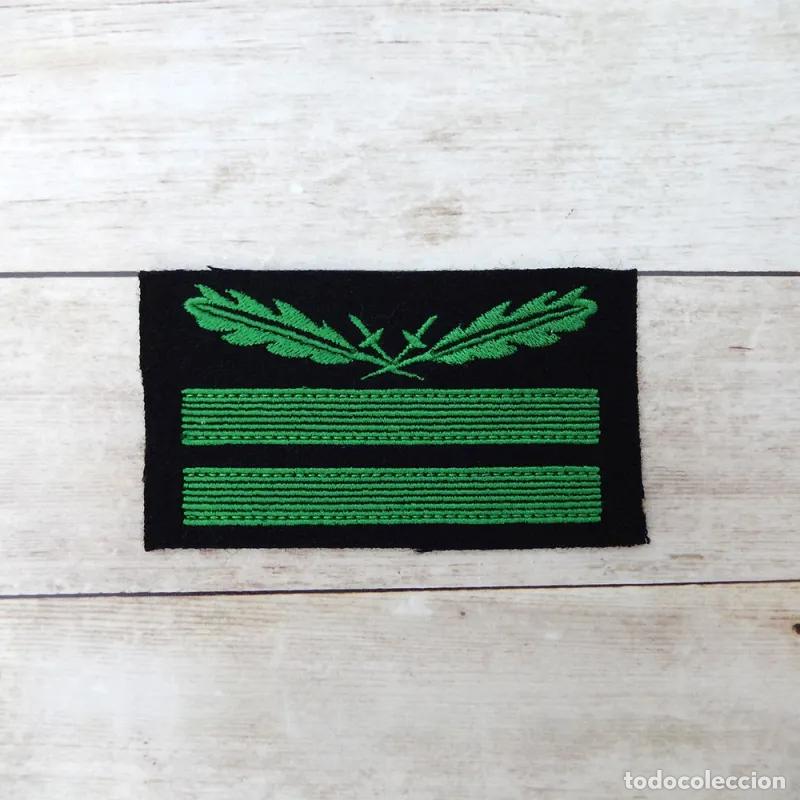 Militaria: Distintivo de camuflaje SS o WH teniente