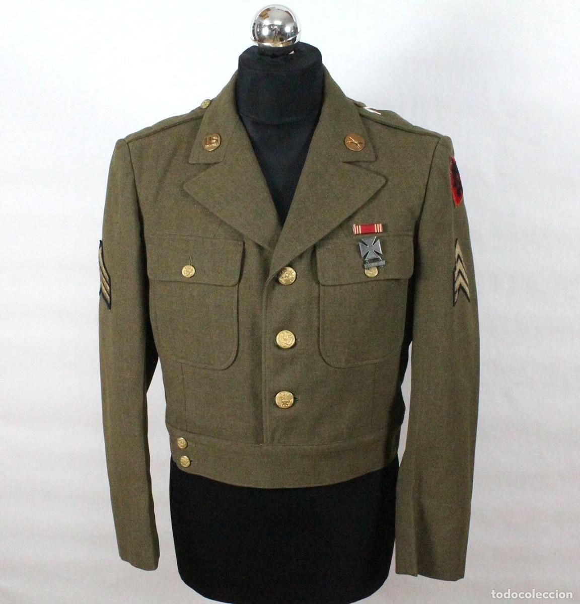 Militaria: Guerrera USA IIGM chaqueta corta modelo IKE y condecoraciones de diario y distintivos Totalmente ori