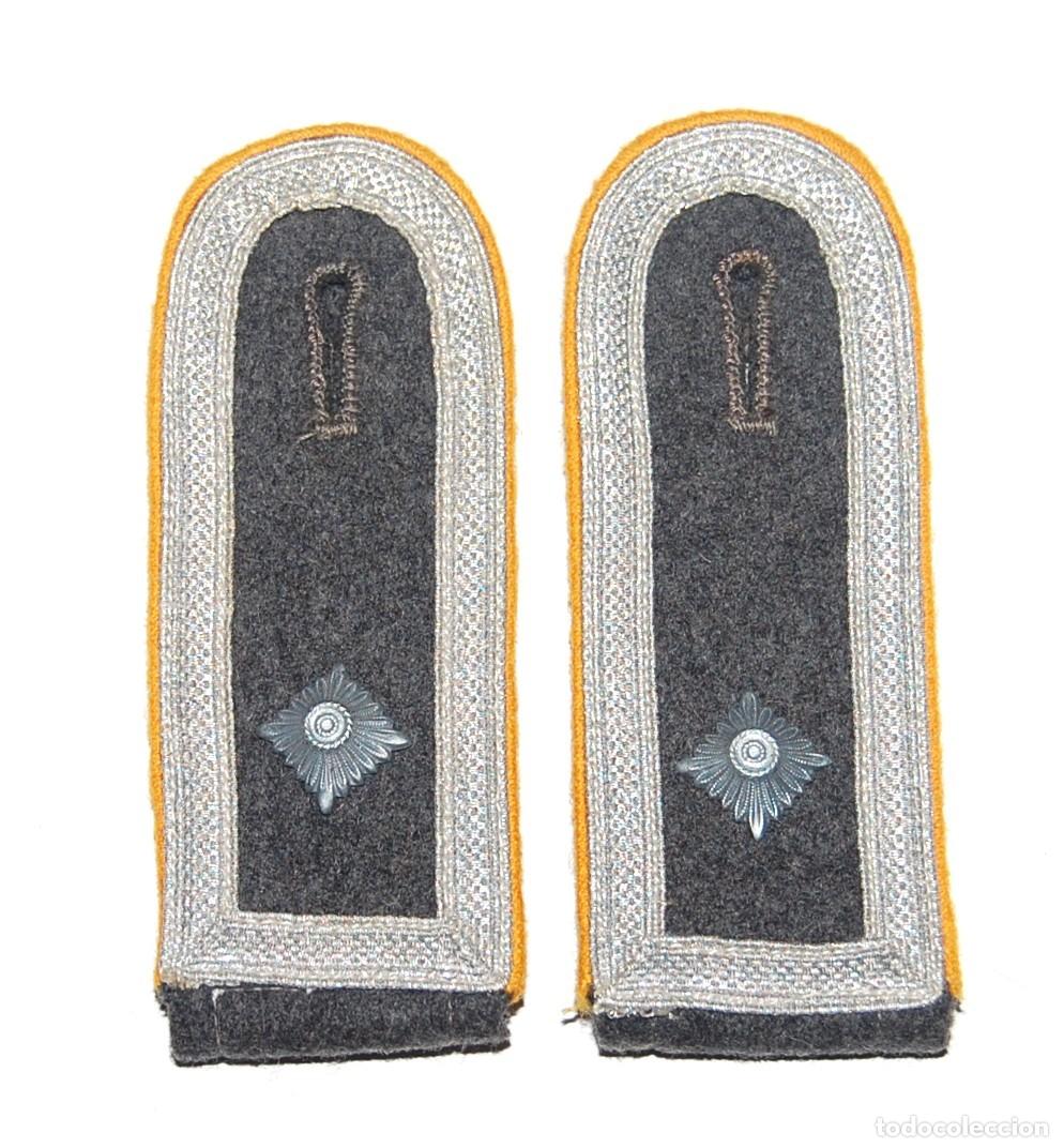 Military Antiques: CHARRETERAS DE UNIFORME DE FELDWEBEL DE REG. PARACAIDISTA DE LA LUFTWAFFE