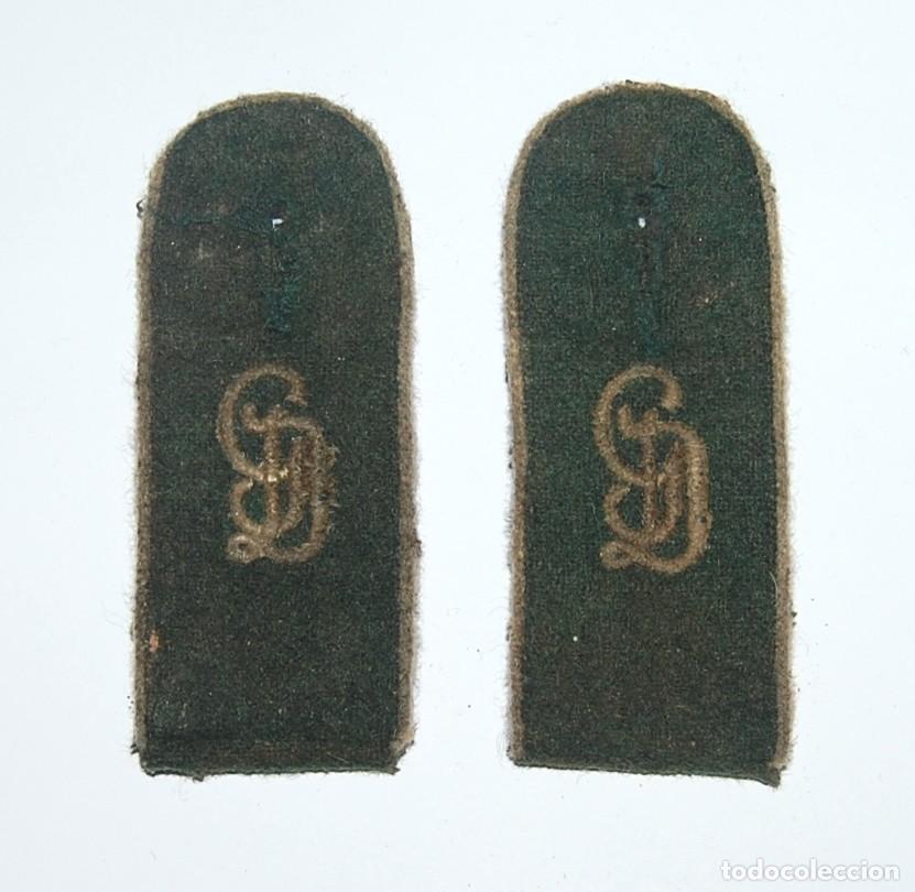 Militaria: CHARRETERAS SOLDADO DE INFANTERIA DE DIVISION GROSSDEUTSCHLAND DE LA WEHRMACHT