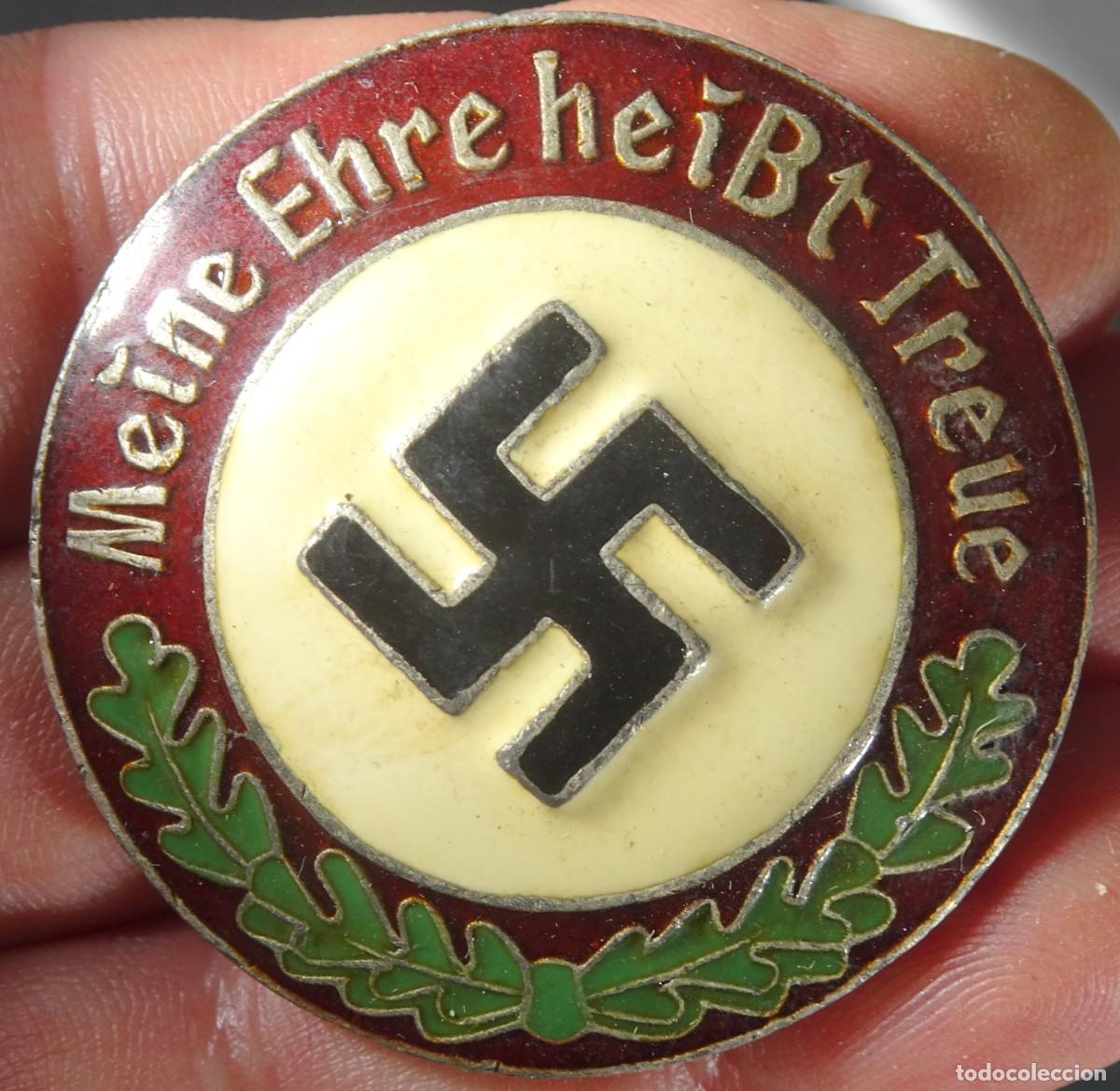 Militaria: ANTIGUA INSIGNIA MET&Aacute;LICA ALEMANIA NAZI, ESMALTADA, ESV&Aacute;STICA, VER FOTOS