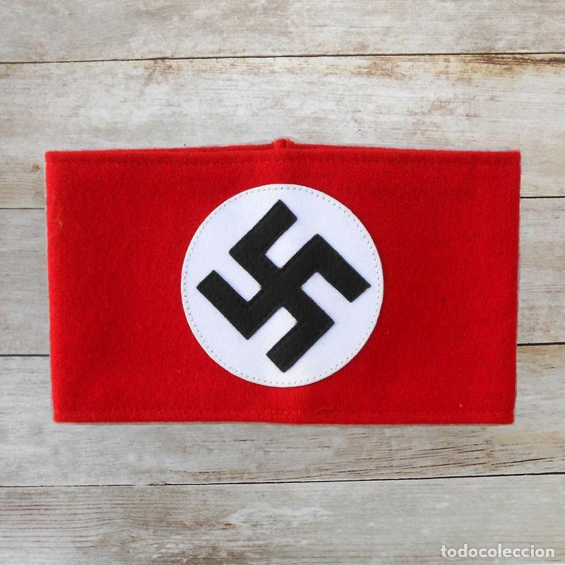 Militaria: Brazalete del NSDAP