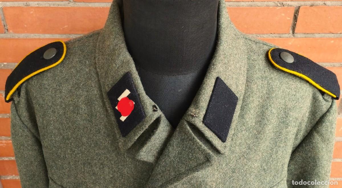 Militaria: FELDBLUSE, GUERRERA ALEMANA, M42 WAFFEN, FELGRAU, ALEMANIA, EJERCITO ALEMAN, 2&ordf; GUERRA MUNDIAL.