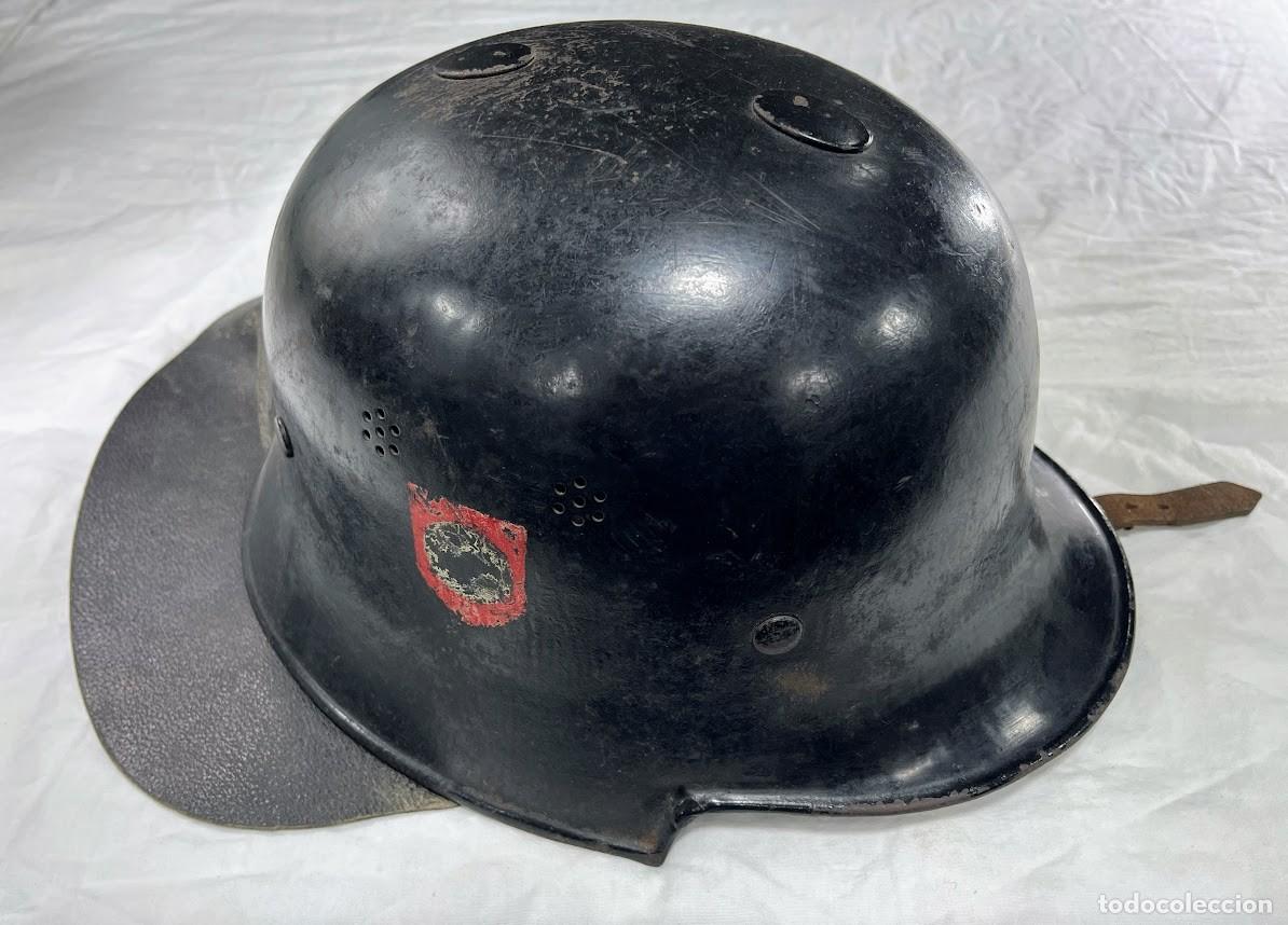 Militaria: Casco alem&aacute;n Feuerschutzpolizei WW2 Doble emblema - Foto 2