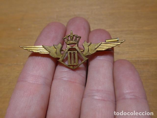 Militaria: Antigua insignia o emblema de piloto de aviacion belga original de la II Guerra Mundial, Belgica.