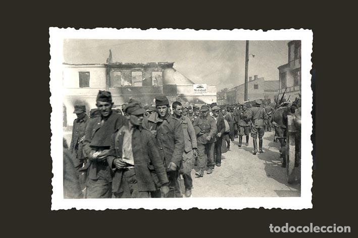 Militaria: &rdquo;RECUERDOS DE LA GUERRA&rdquo;. &Aacute;LBUM ALEM&Aacute;N CON FOTOGRAF&Iacute;AS DE OPERACIONES ALEMANAS EN POLONIA-