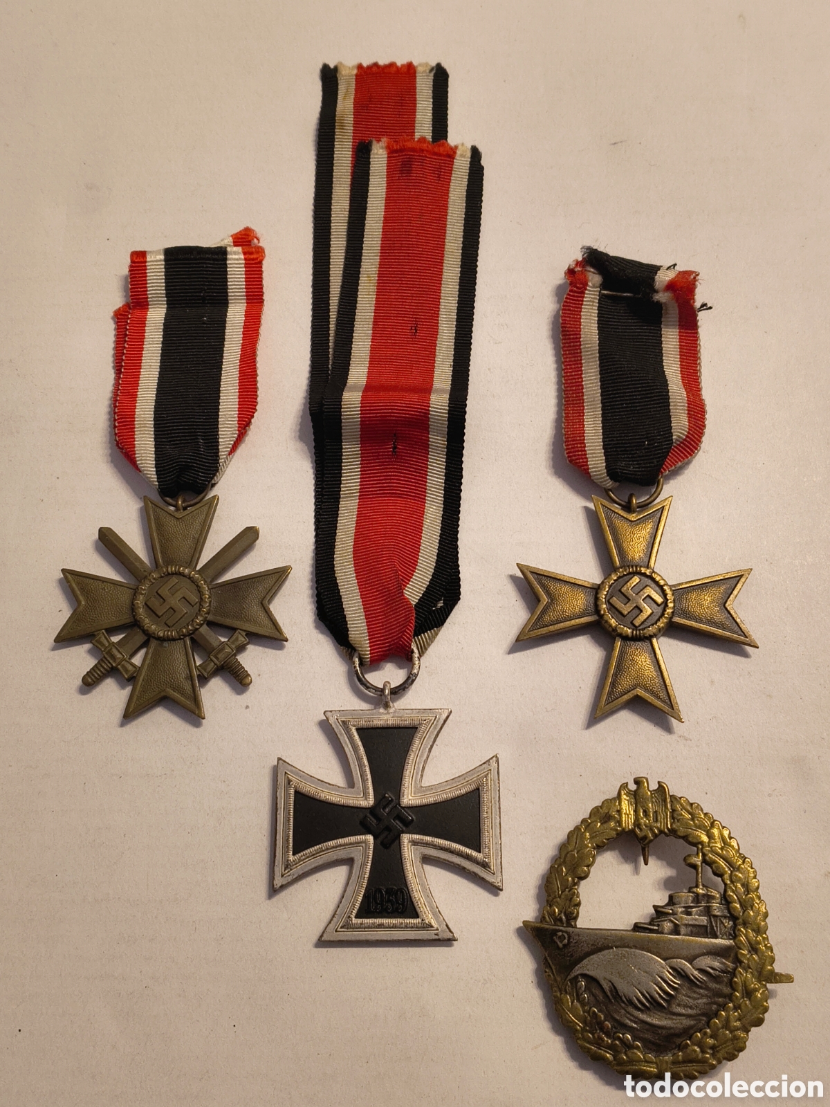 Militaria: Militaria del Tercer Reich: lote de condecoraciones de la Kriegsmarine