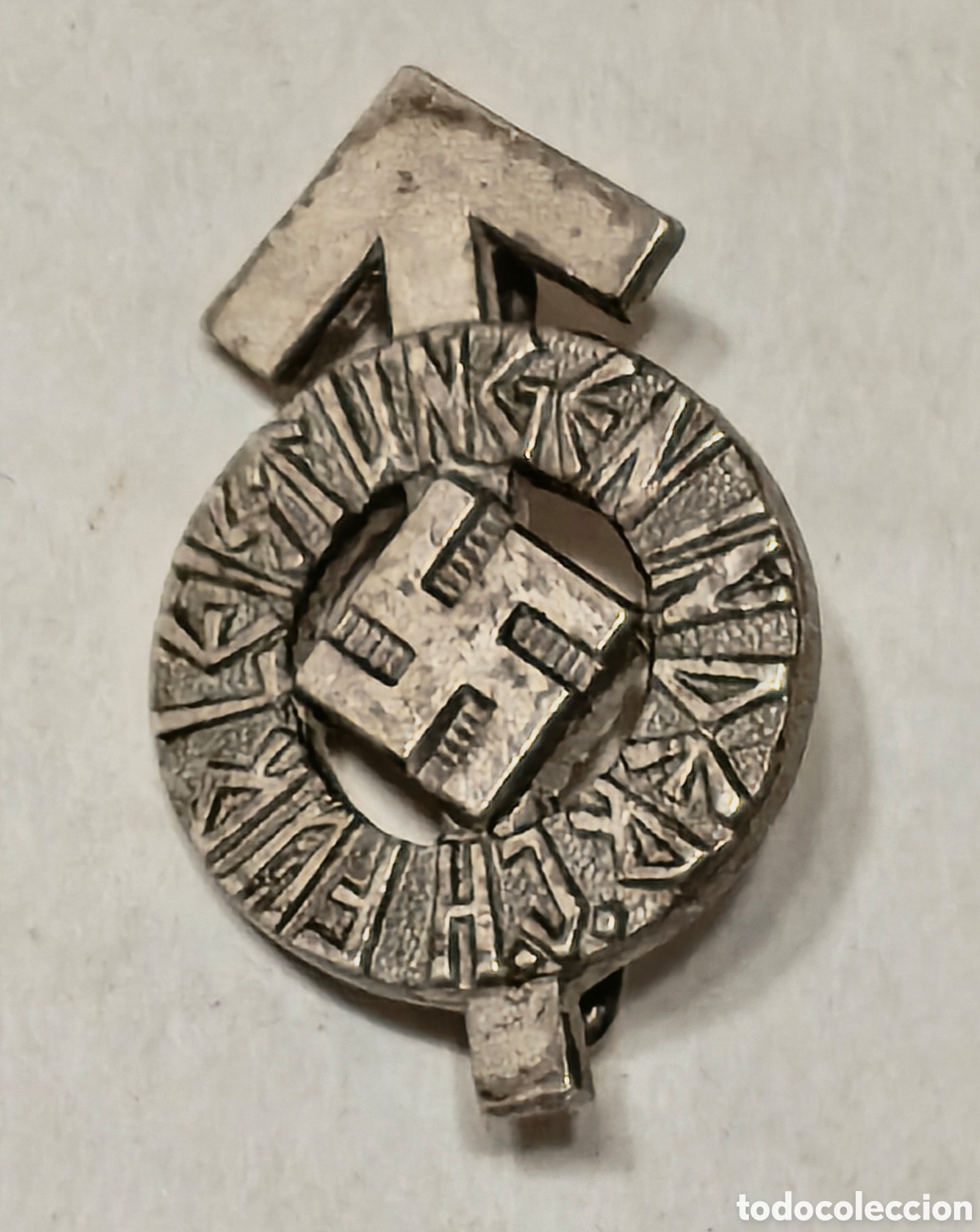 Militaria: Militaria Miniatura do Distintivo de Aptid&atilde;o da Juventude Hitleriana (HJ-Leistungsabzeichen) em Prat