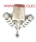 Militaria: Insignia alemana de gorra,RDA. - Foto 1
