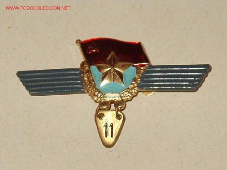 Militaria: Distintivo. - Foto 1