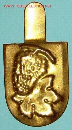Militaria: Insignia de Auxilio Social. - Foto 1