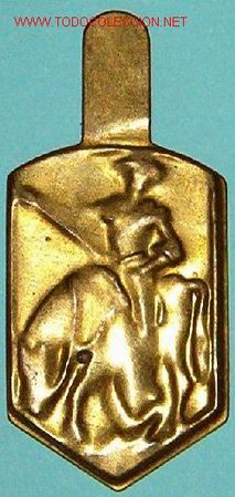 Militaria: Insignia de Auxilio Social. - Foto 1