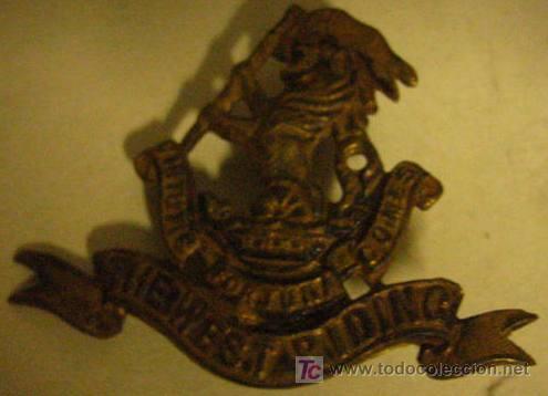 Militaria: Chapa inglesa de boina - Foto 1