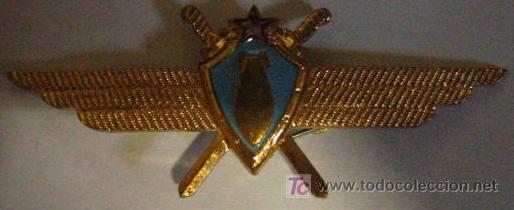 Militaria: Distintivo ruso - Foto 1
