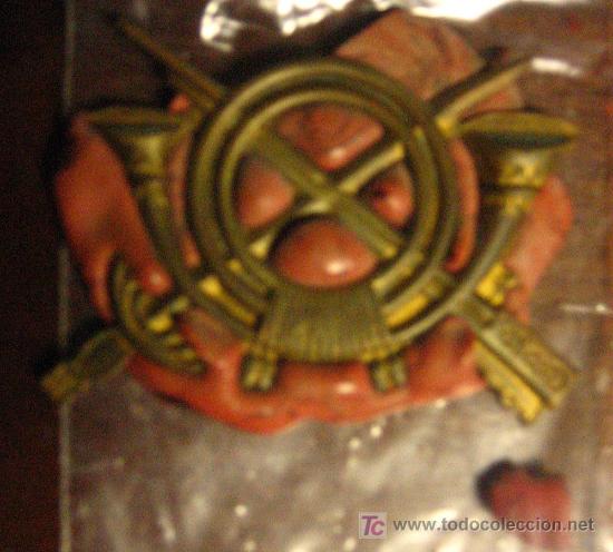 Militaria: Insignia de gorra de 55 x 35 cms - Foto 1