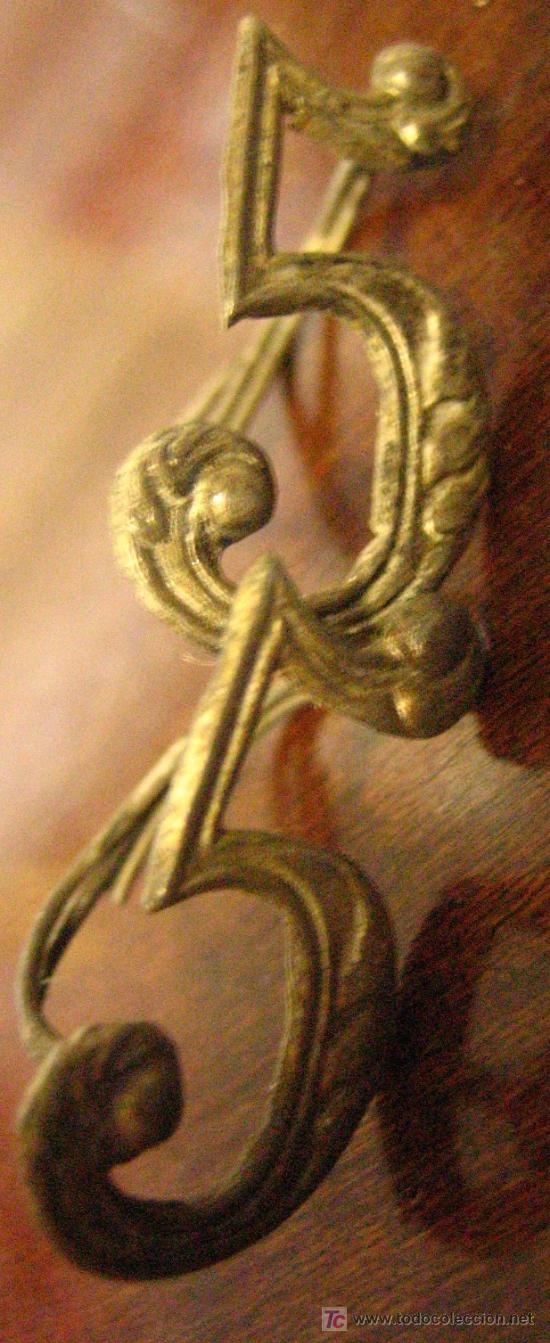 Militaria: Dos numeros 5 peque&ntilde;os - Foto 1