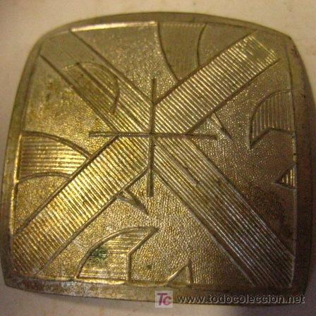 Militaria: Insignia de aguja de 32 x 32 cms - Foto 1