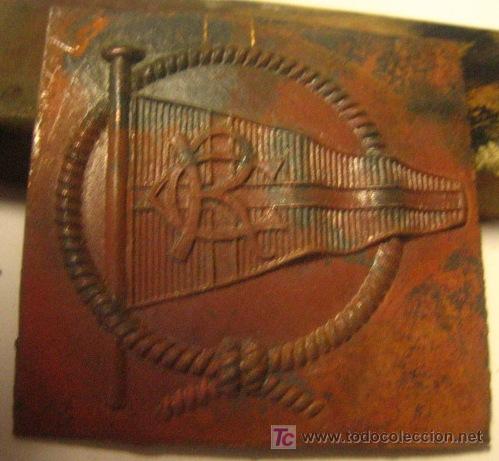 Militaria: Chapa por recortar - Foto 1