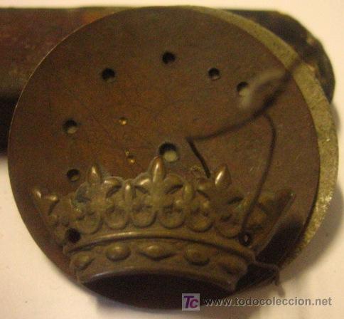 Militaria: Chapa corona de 23 x 1 cms - Foto 1