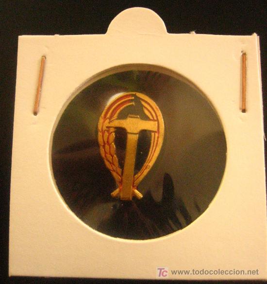 Militaria: Insignia ojal CNS - Foto 1