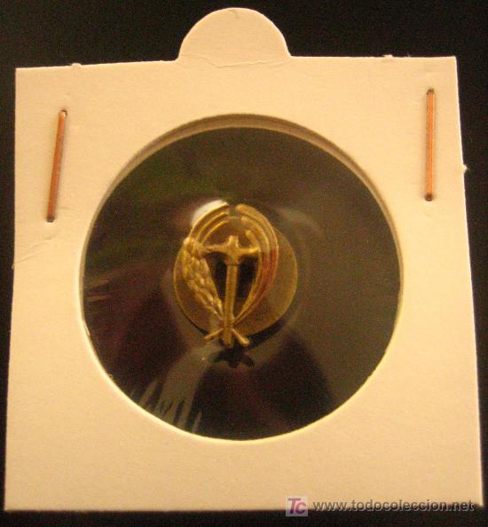 Militaria: Insignia ojal calada - Foto 1